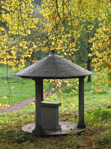 Fontaine Sainte-Thérèse - Domaine de Mariemont