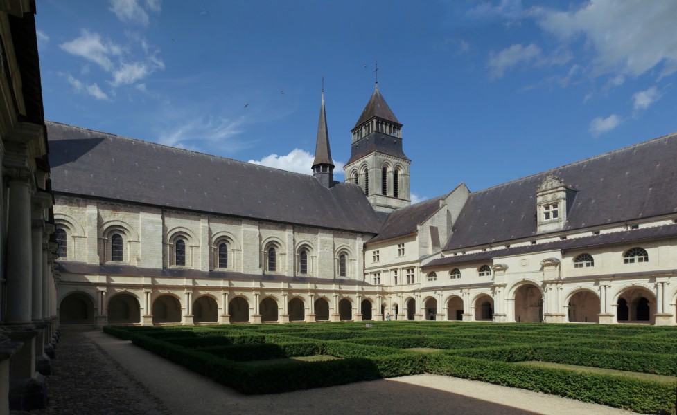 Fontevraud, cloître du Grand-Moûtier