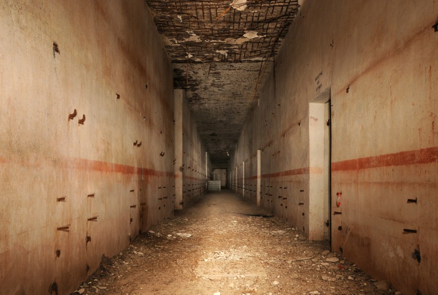 Fort de Roppe - casernement betonne (1)