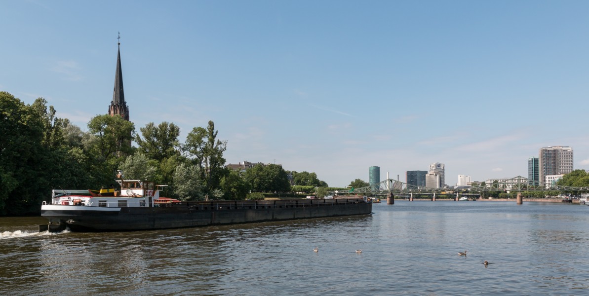 Frankfurt am Main, Main -- 2015 -- 6725
