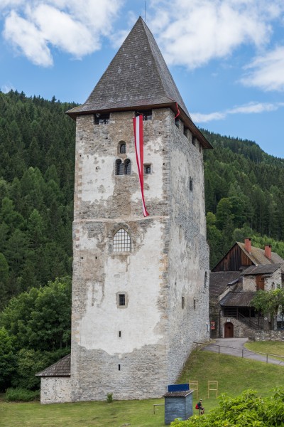 Friesach Petersberg Bergfried von Erzbischof Konrad I 24062015 5375