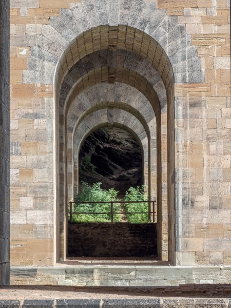 Göltzschtalbrücke Bögen durchblick 0593
