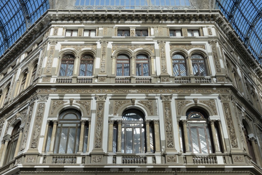 Galleria Umberto I Napoli interno