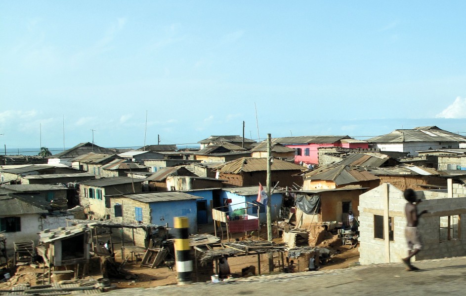 Ghanaian Roadside Town (3587074773)