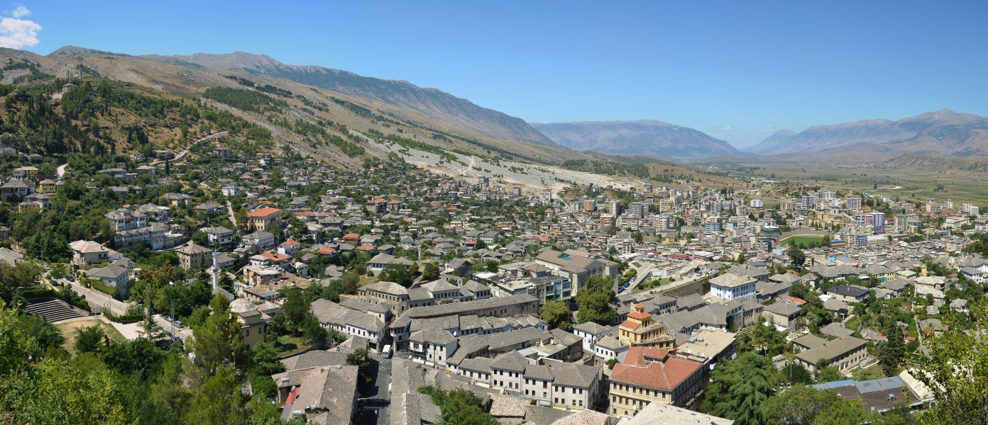 Gjirokastёr (by Pudelek)