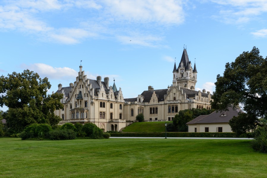 Grafenegg Schloss 20160819 02