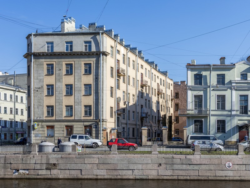 Griboedov Canal Embankment 154