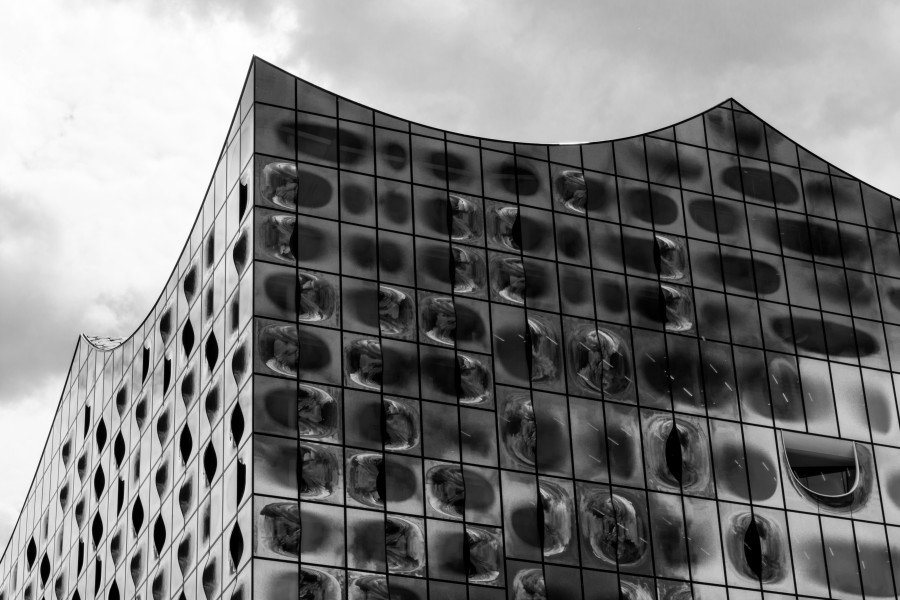 Hamburg, HafenCity, Elbphilharmonie -- 2016 -- 3062 (bw)