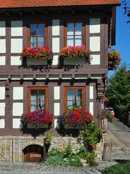 Heimerdingen Burghof 1
