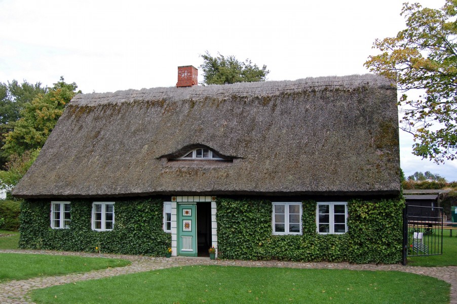 Historisches Bauernhaus in Gingst (Rügen) (1) (12049666585)