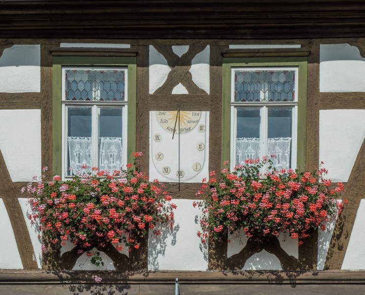 Hofheim-Sundial-8287608