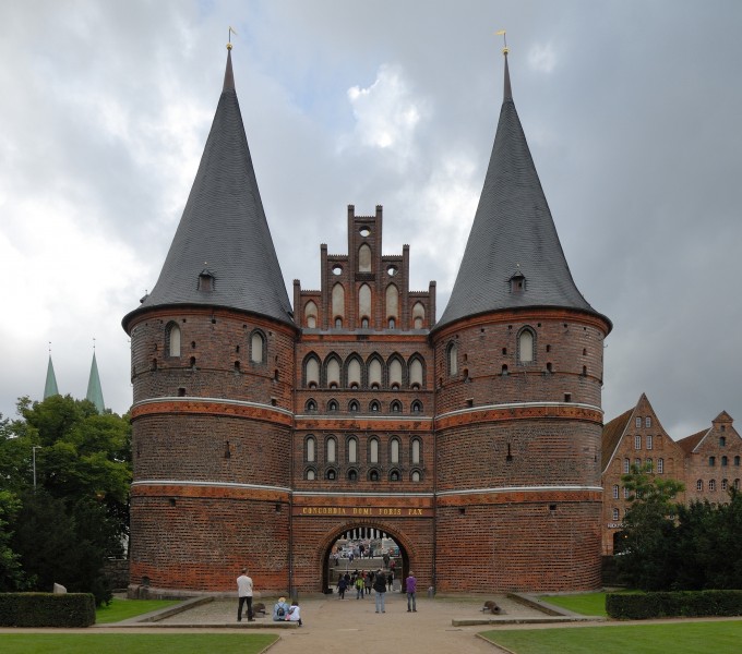 Holstentor-Lübeck-DSC 0429w