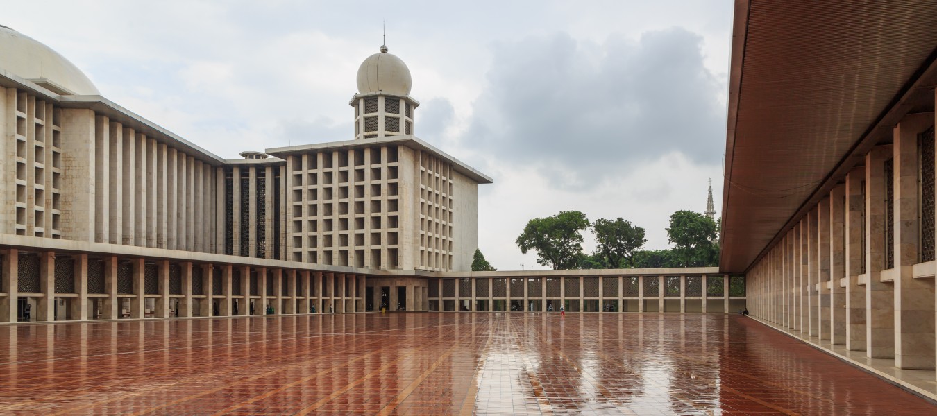 Jakarta Indonesia Istiqlal-Mosque-02a