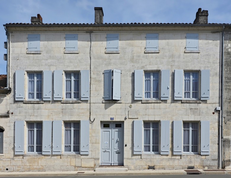 Jarnac 16 Maison Mitterrand façade 2014