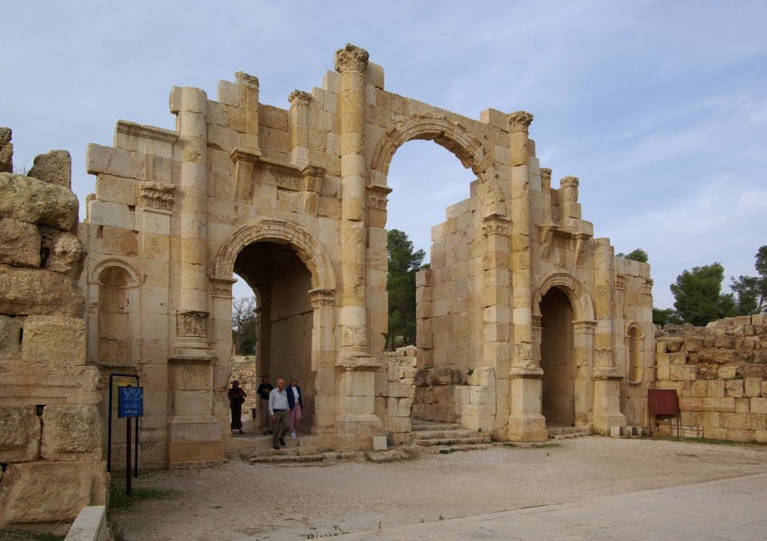 Jerash BW 7