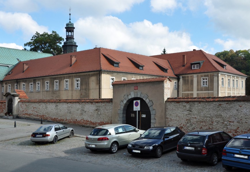 Kłodzko, klasztor franciszkanek, 04