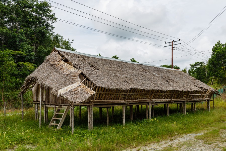 Kanibongan Sabah Longhouse-01