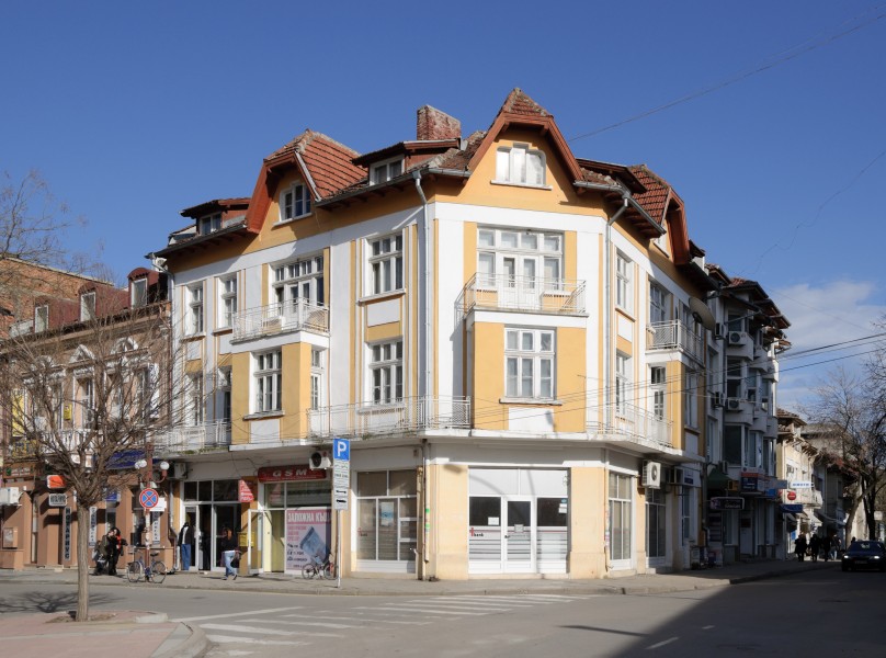 Karavelov street - Montana