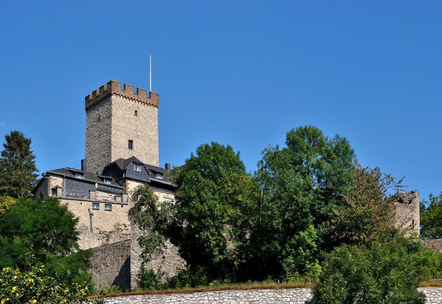 Kerpen (Eifel), Burg, 2011-09 CN-01