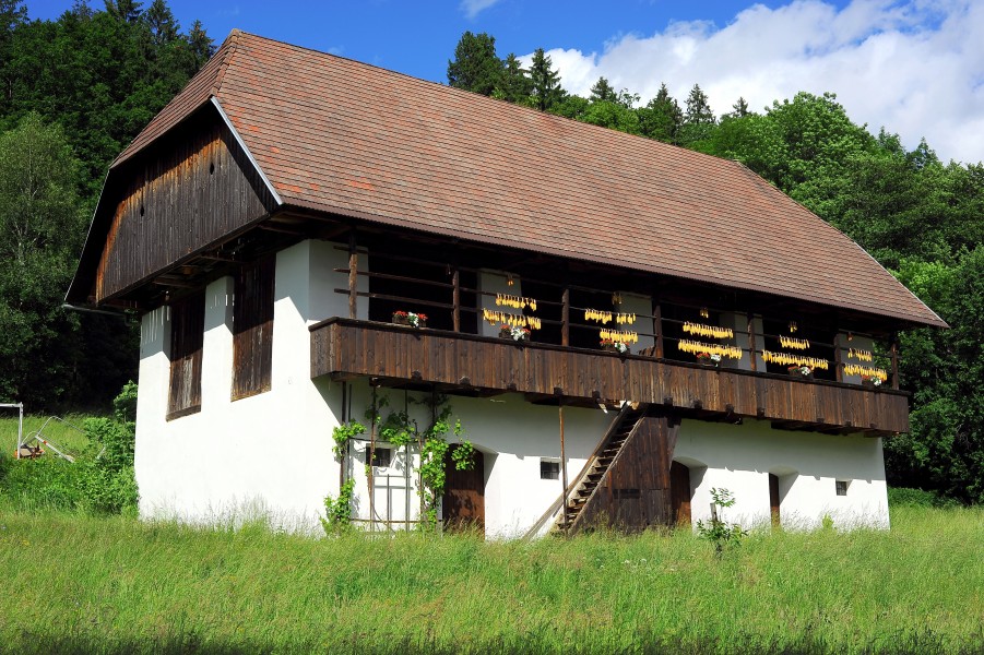 Keutschach 2 Pfarrhofstadel 31052010 39