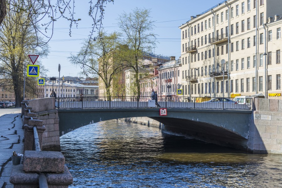 Kharlamov Bridge SPB (img1)