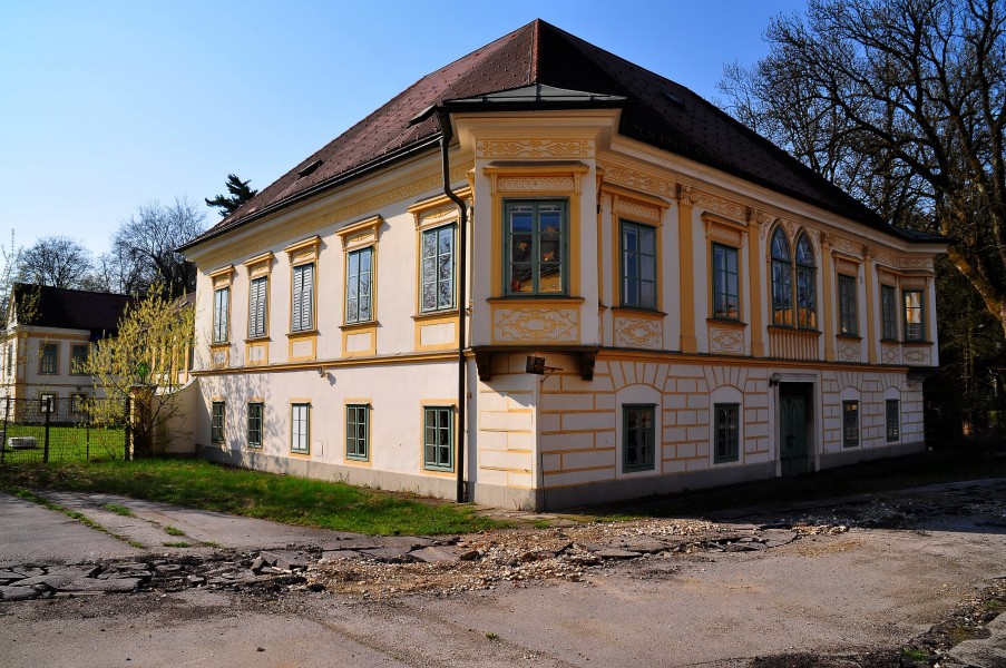 Klagenfurt Fischl aufgelassene Spiritus- und Hefefabrik Villa von 1861 11042009 92