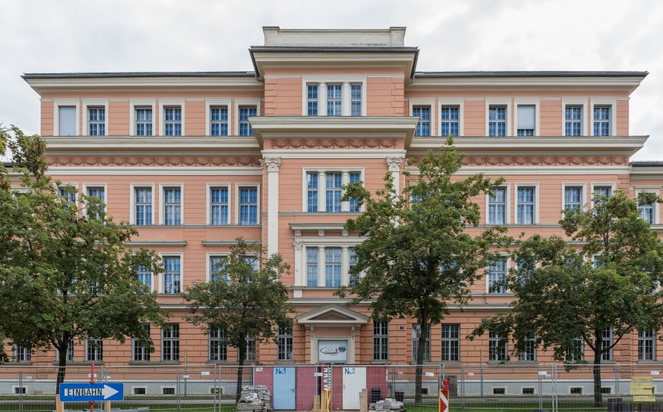 Klagenfurt Jessernigstrasse 2 Hoehere Technische Bundeslehranstalt 19082016 3837