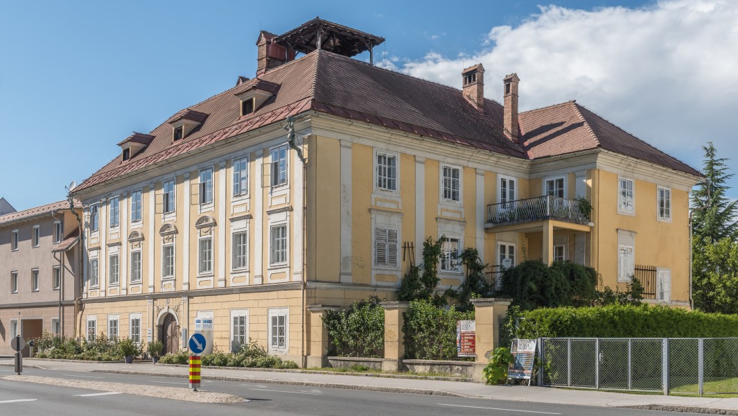Klagenfurt St-Veiter Ring 51 Buergerhaus SO-Ansicht 14082016 3691