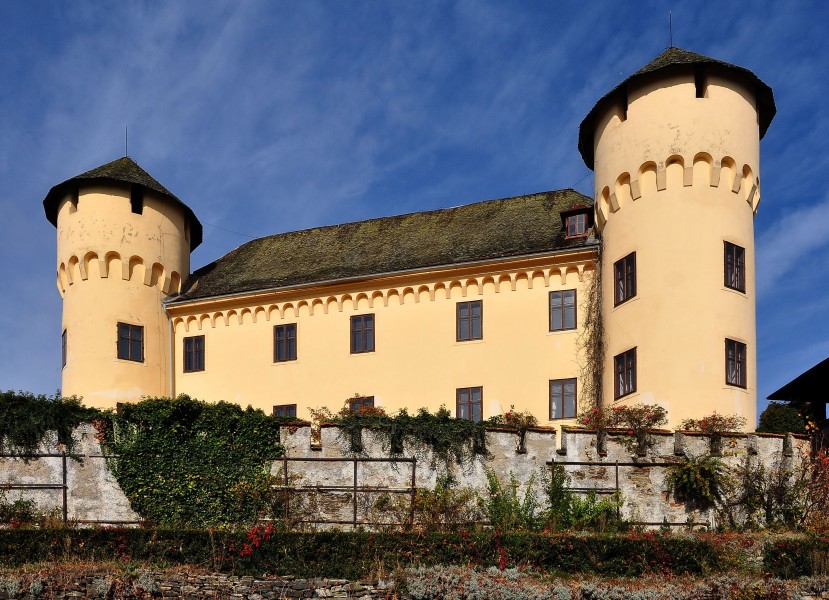 Klagenfurt Tentschacher Strasse Schloss Tentschach 15102008 77a