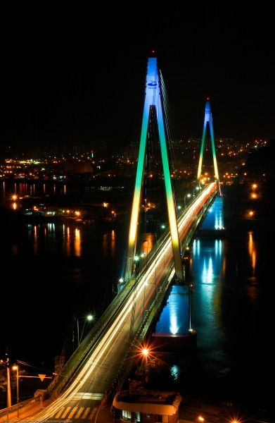 Korea-Yeosu-Dolsan Bridge at night-01