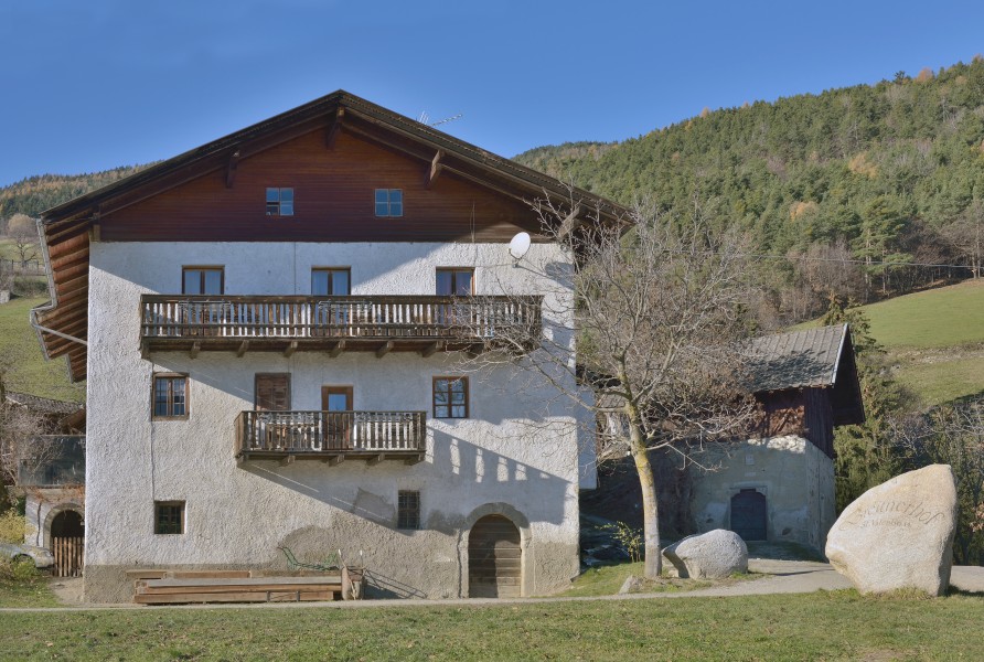 Kornkasten beim Breitner Villanders 01