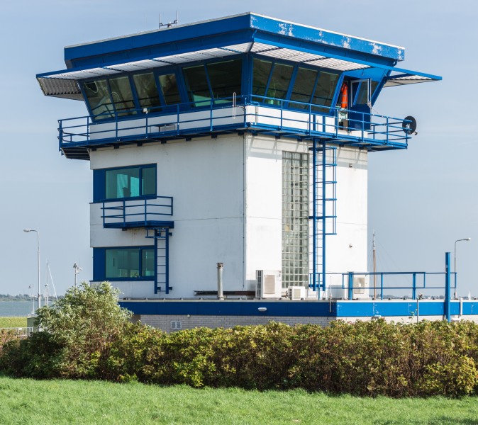 Kornwerderzand. (d.j.b.) 54