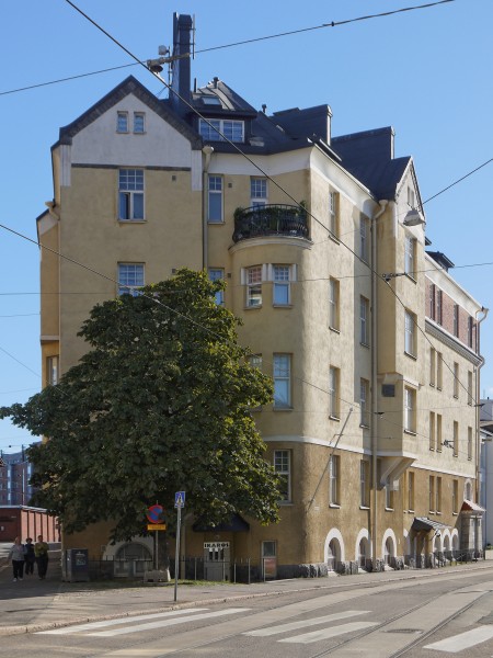 Kruunuvuorenkatu 11
