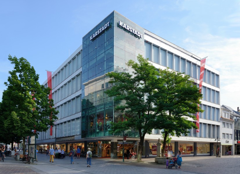 Lörrach - Karstadt-Gebäude1