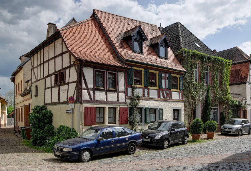 Ladenburg BW 2013-05-06 15-30-08 9 9 1 fused