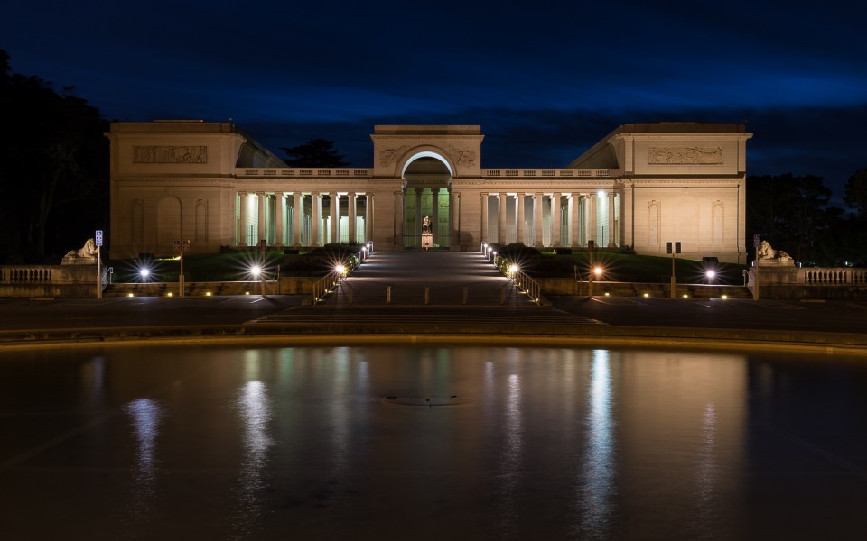 Legion of Honor at night