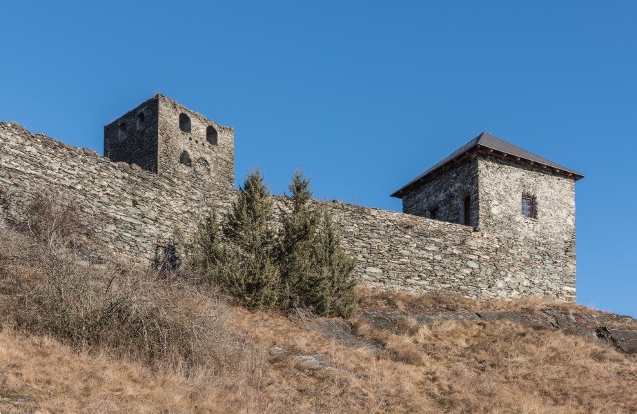 Liebenfels Hoch-Liebenfels Burgruine SW-Teilansicht 29122016 5931