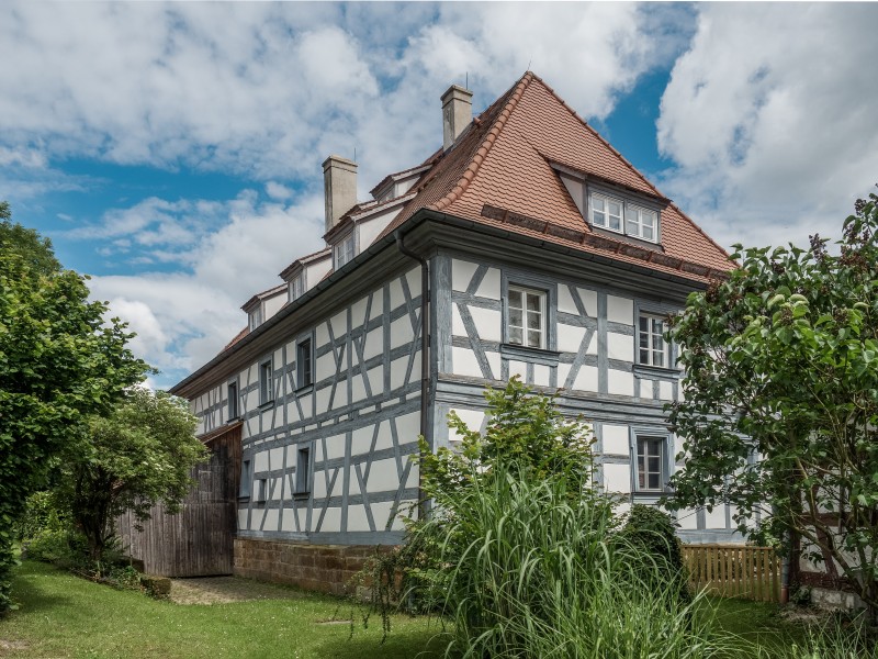 Lohndorf-house-6197699-PS