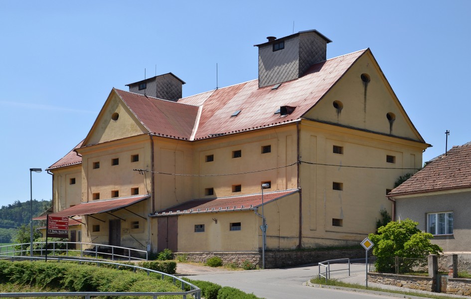Lomnice (Lomnitz) - sýpka