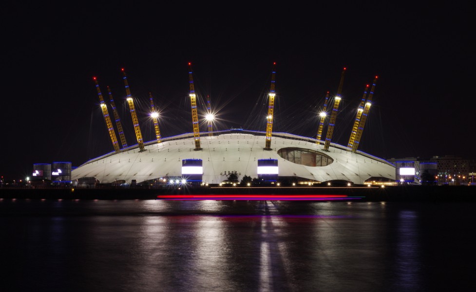 London MMB W7 Millennium Dome