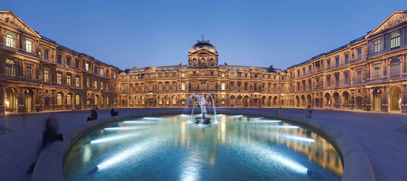 Louvre Cour Carree