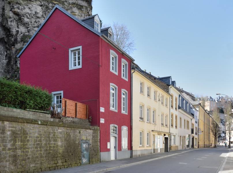 Luxembourg City – Rue St-Ulric towards NW (b)