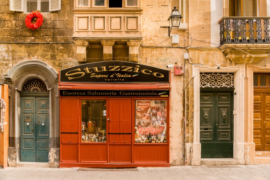 LValetta Malta Shop-in-Valetta-Old-Town-01