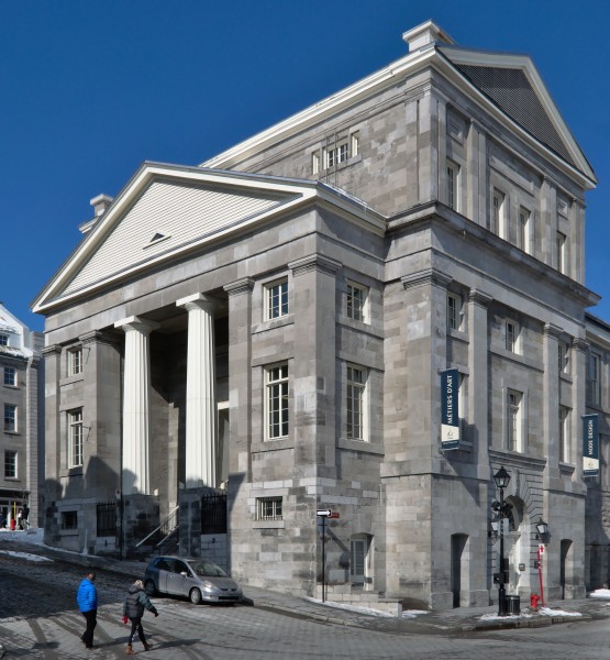 Marché Bonsecours, portique de la rue du Marché-Bonsecours et 305, rue de la Commune Est