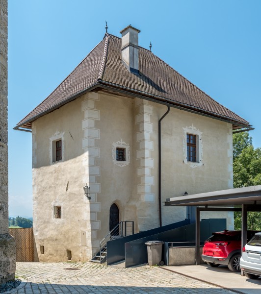 Maria Saal Domplatz 2 Kapuzinerstoeckl Ost-Ansicht 24062017 9777