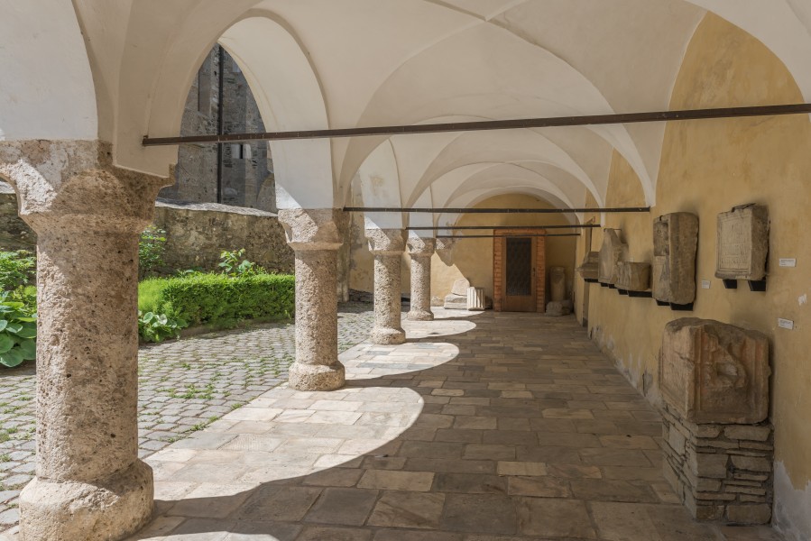 Maria Saal Domplatz 7 Propsthof Arkaden Lapidarium 28052015 4212