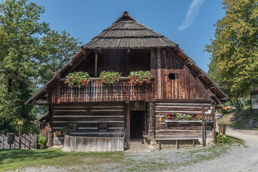 Maria Saal Freilichtmuseum Mesnerhaus SO-Ansicht 13092016 4176