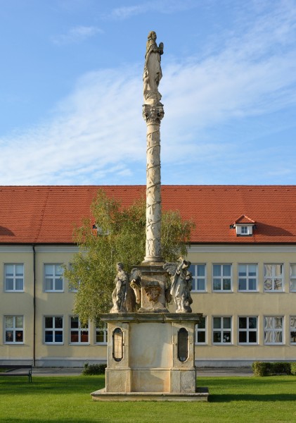 Mariensaeule Frauenkirchen DSC 4881w