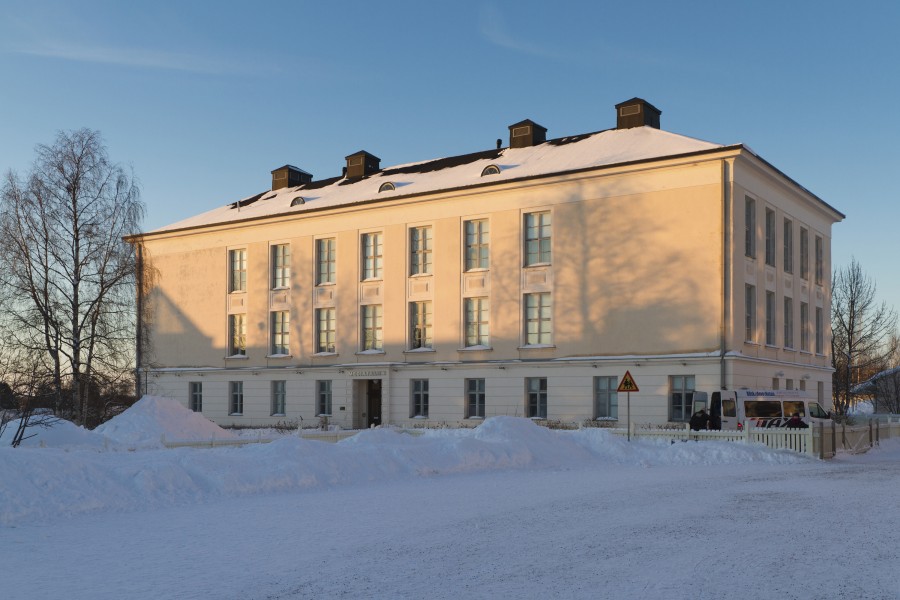 Mediatalo 1 in Suensaari, Tornio in 2013 February