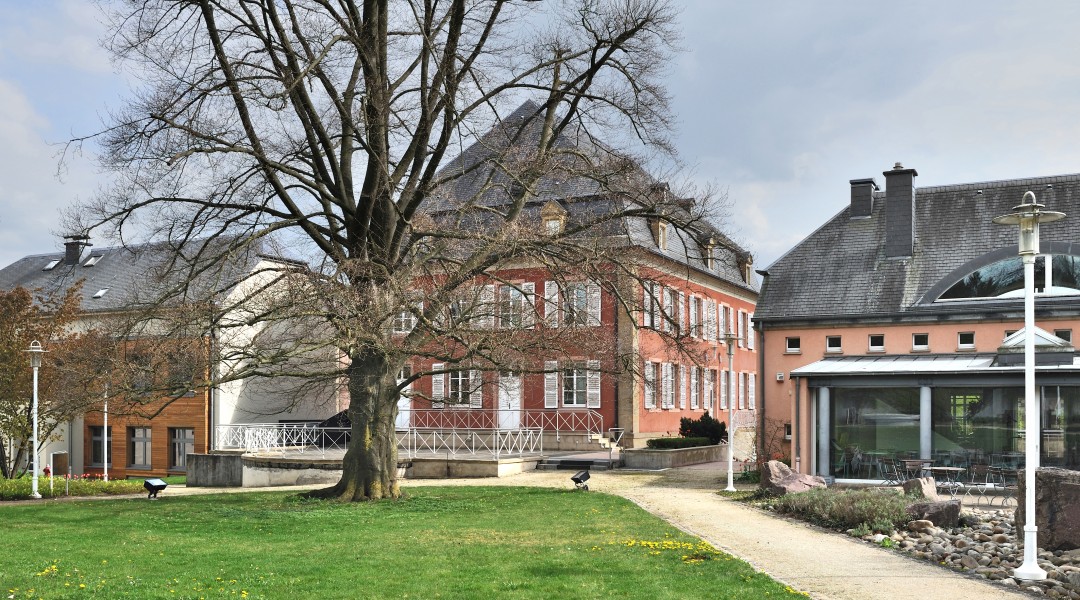 Mersch Maison Servais from park 2011